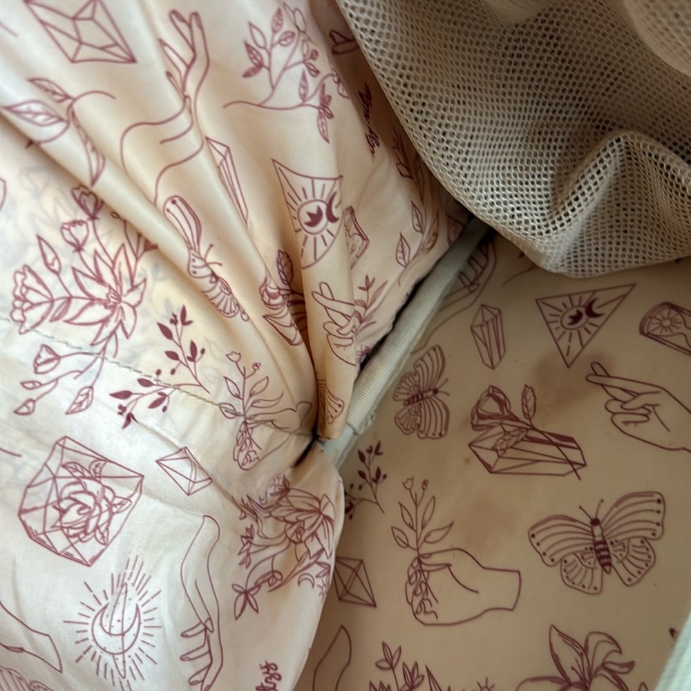 Itzy Ritzy Black and Gold Quilted Diaper Backpack - Picture 14 of 16